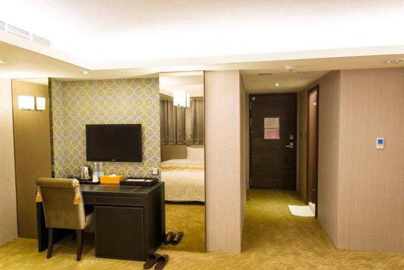 Ren Mei Fashion Hotel Taichung Exterior photo